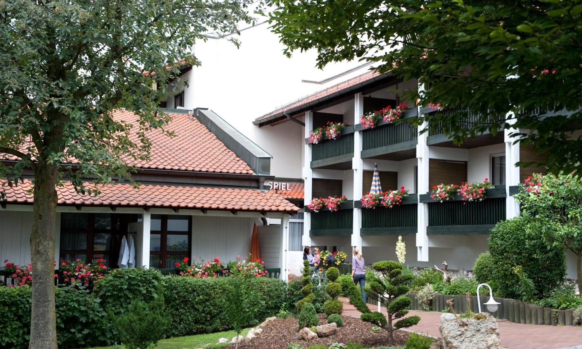 באד גריסבאך Hotel Glockenspiel מראה חיצוני תמונה